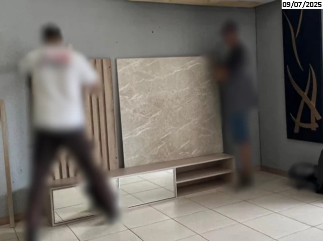 Painel de TV planejado em MDF