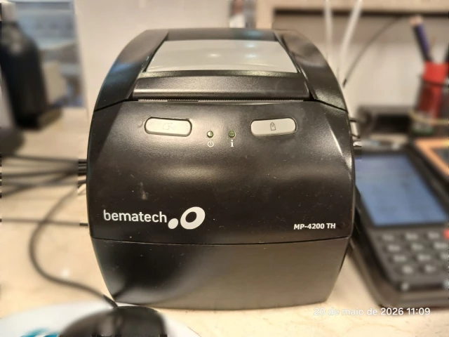 1 Impressora térmica Bematech MP-4200 TH
