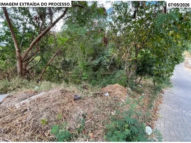 Terreno c/ 1.050,39m²