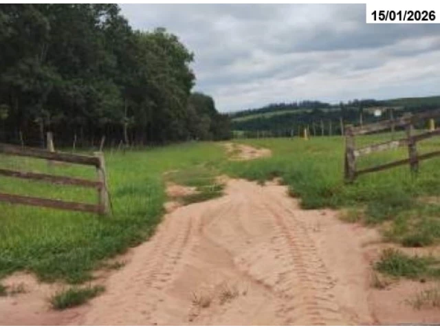Sítio com 14,52 hectares