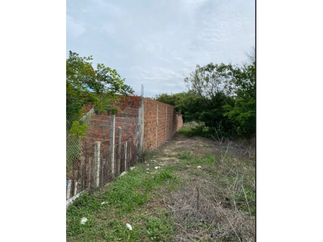 Terreno c/ 429m²