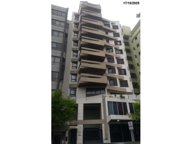 Cobertura 61 c/ 242,98m²