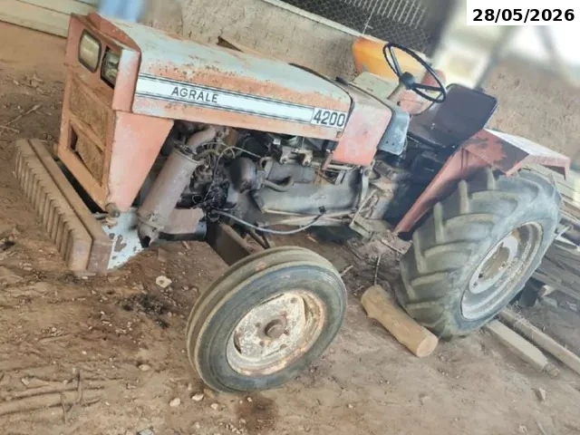 Trator Agrale 4200