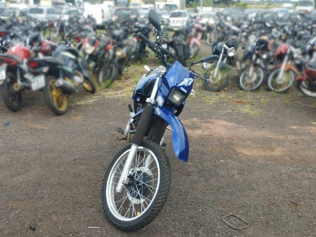 Yamaha/XT 600 e – 01/01
